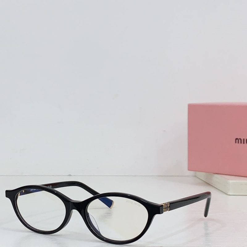 Miu miu Sunglasses